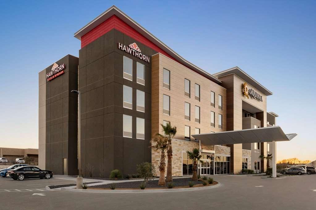Hawthorn Suites By Wyndham Дель-Ріо Екстер'єр фото